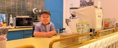 Barista Hebat di Atas Kursi Roda